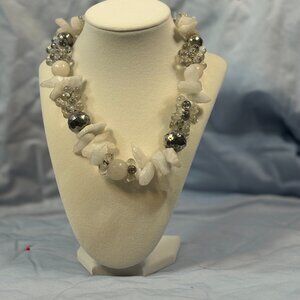 Chunky vintage necklace